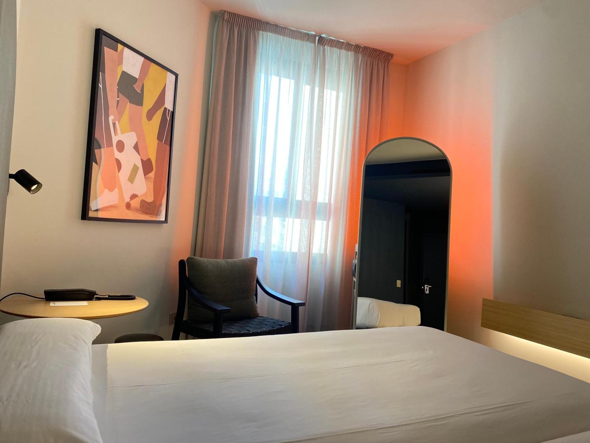 Onix Fira Hotel Barcelona Bagian luar foto